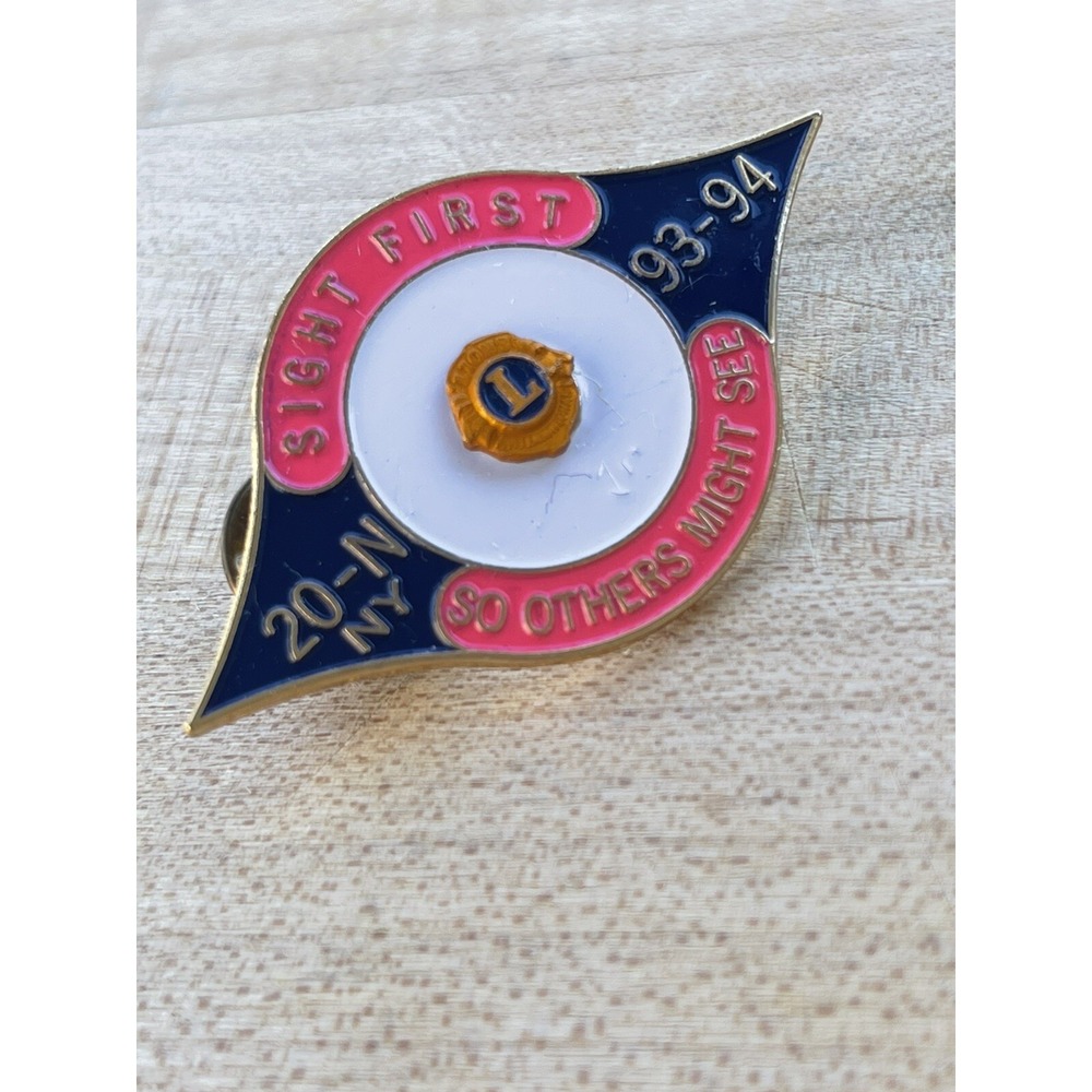 Lions Club Lapel Pin Vintage Sight First 20-N NY 93-94 So Others‎ Might See